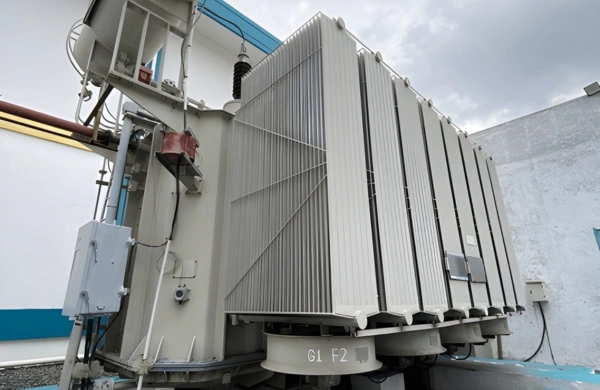 High voltage transformer